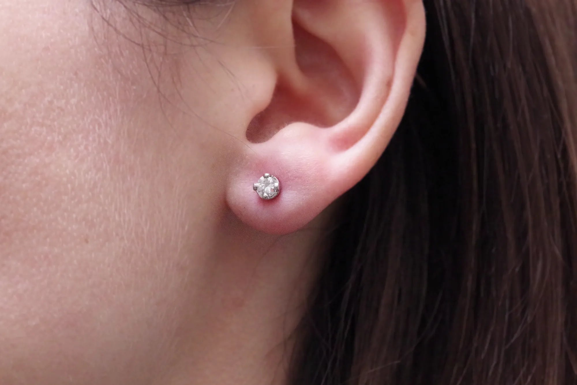 Platinum diamond stud earrings