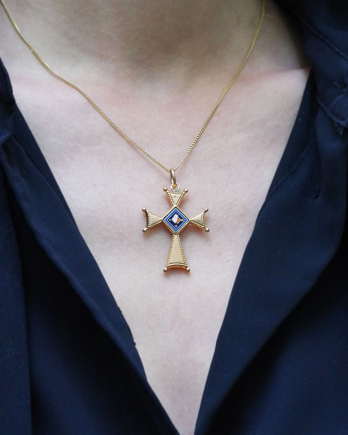 croix régionale ancienne en or