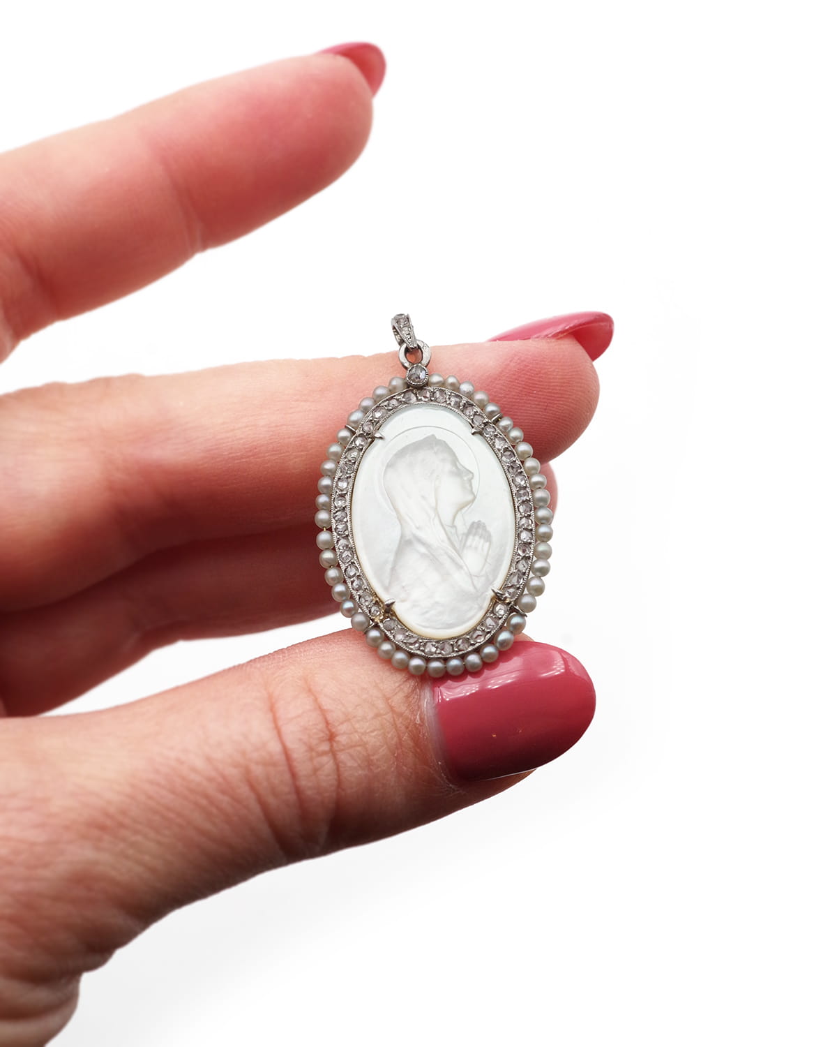 Medaille vierge marie en platine et perles fines