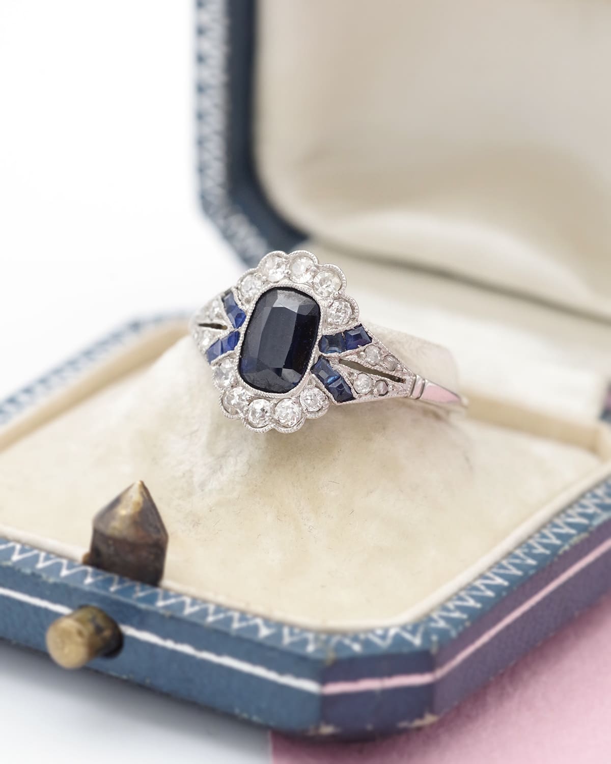 bague saphir art deco en platine