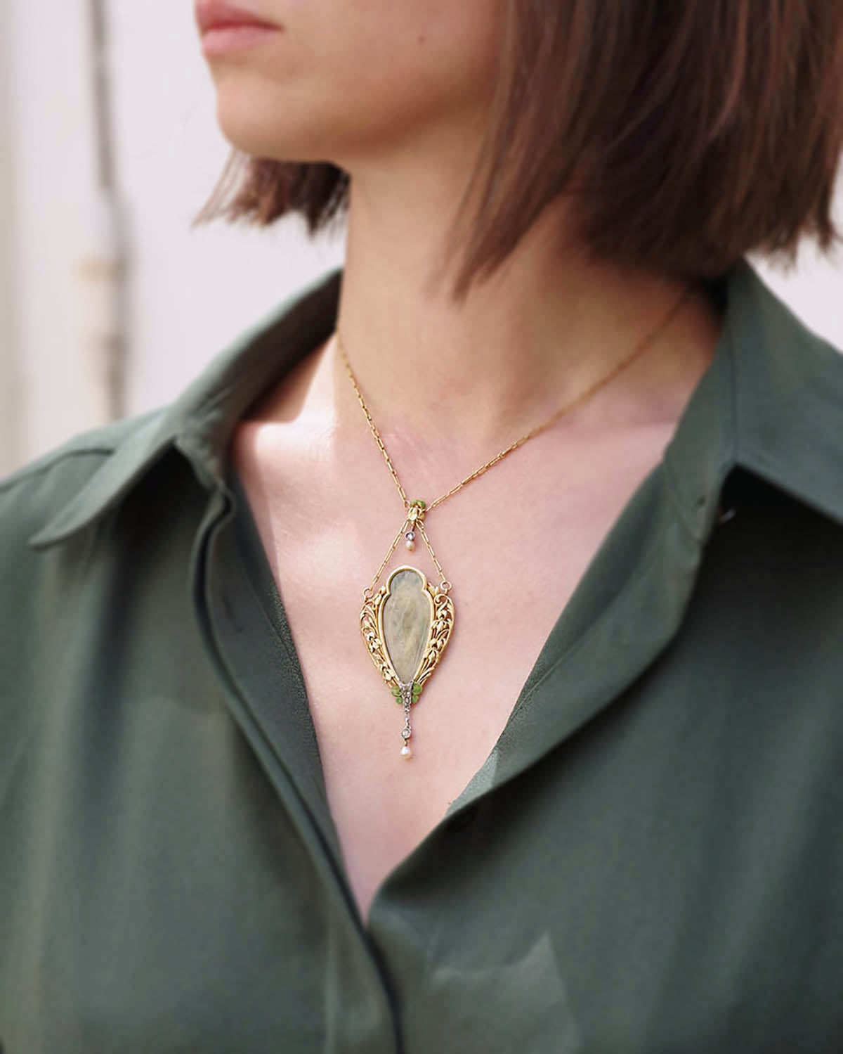 Pendentif art nouveau en or