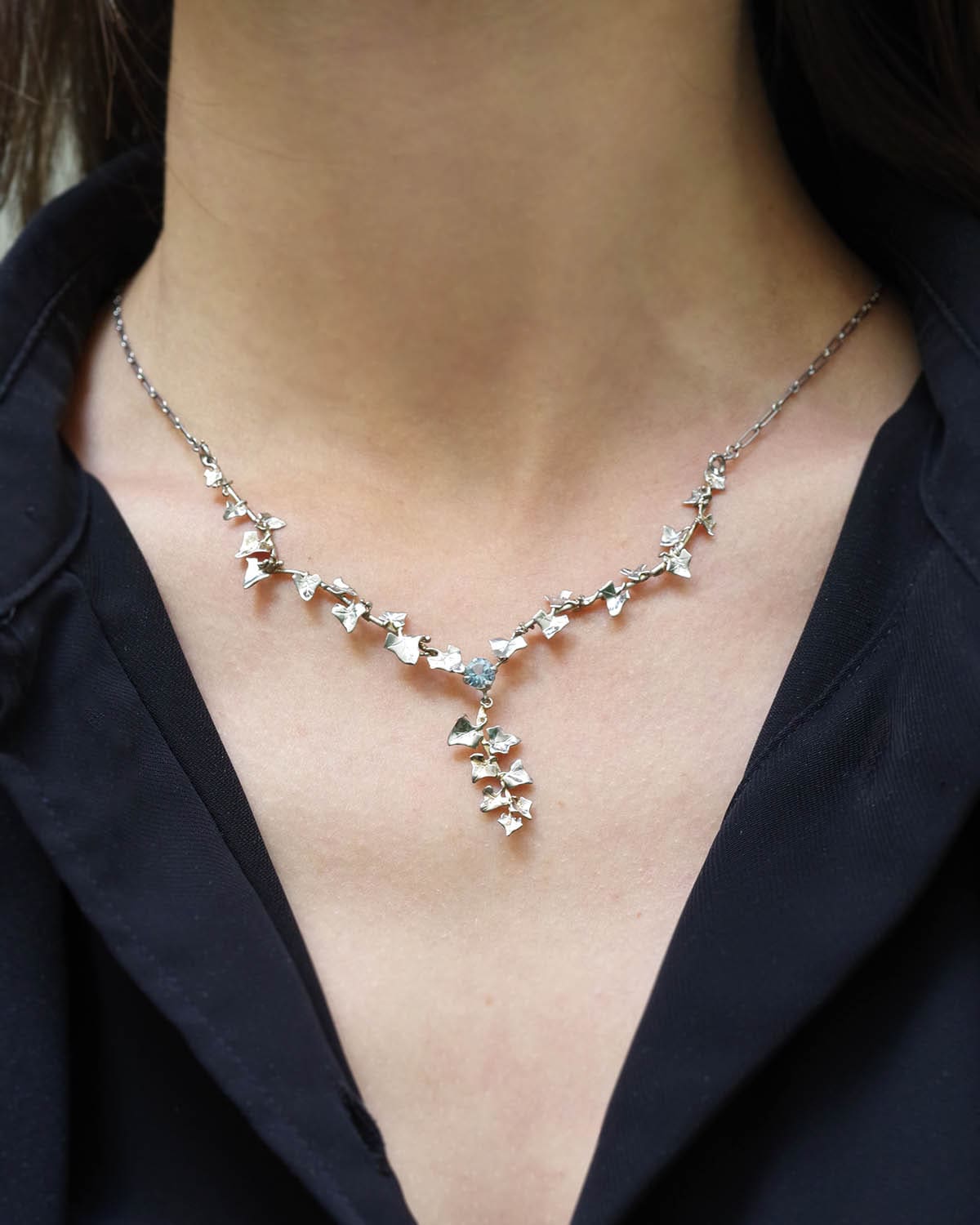 Art Nouveau ivy necklace