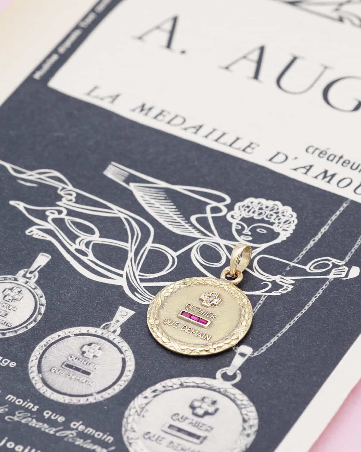 grande médaille d'amour augis en or