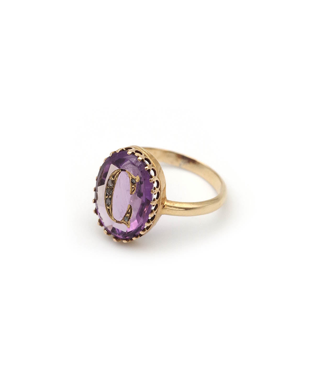 bague ancienne amethyste lettre C
