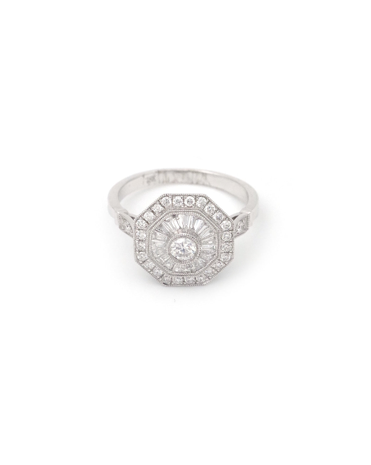 bague style art deco en or