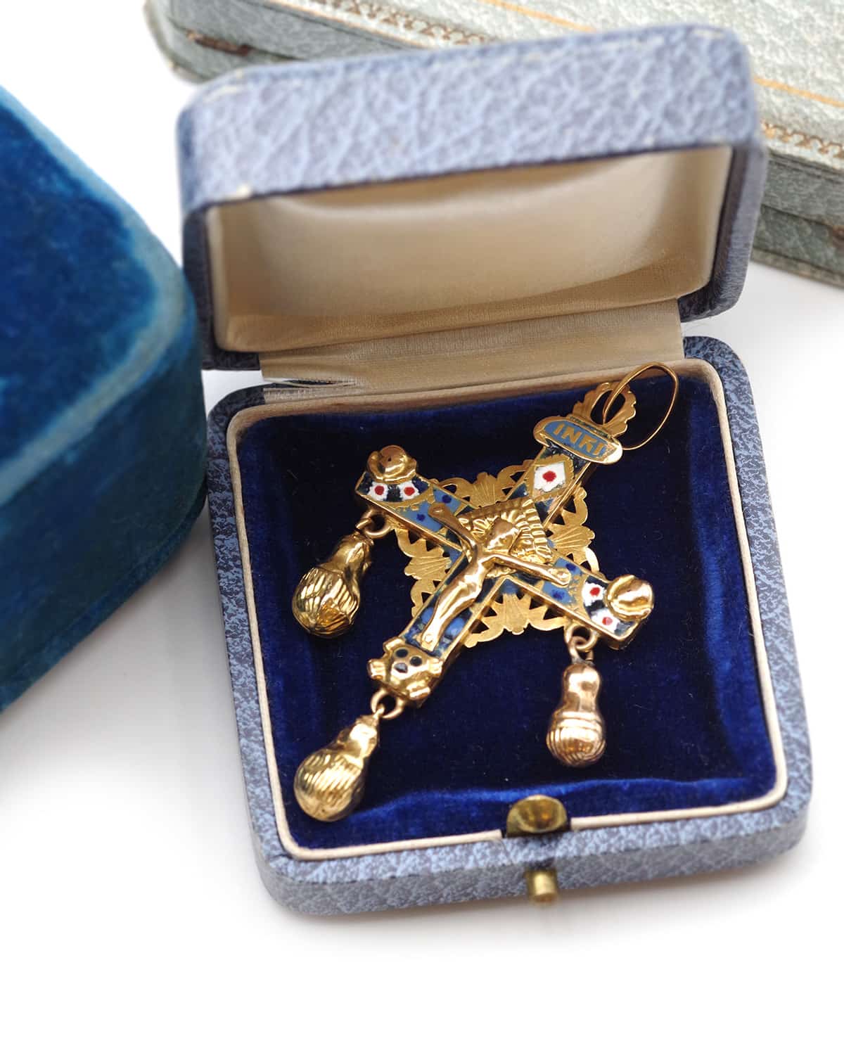 French victorian gold cross pendant