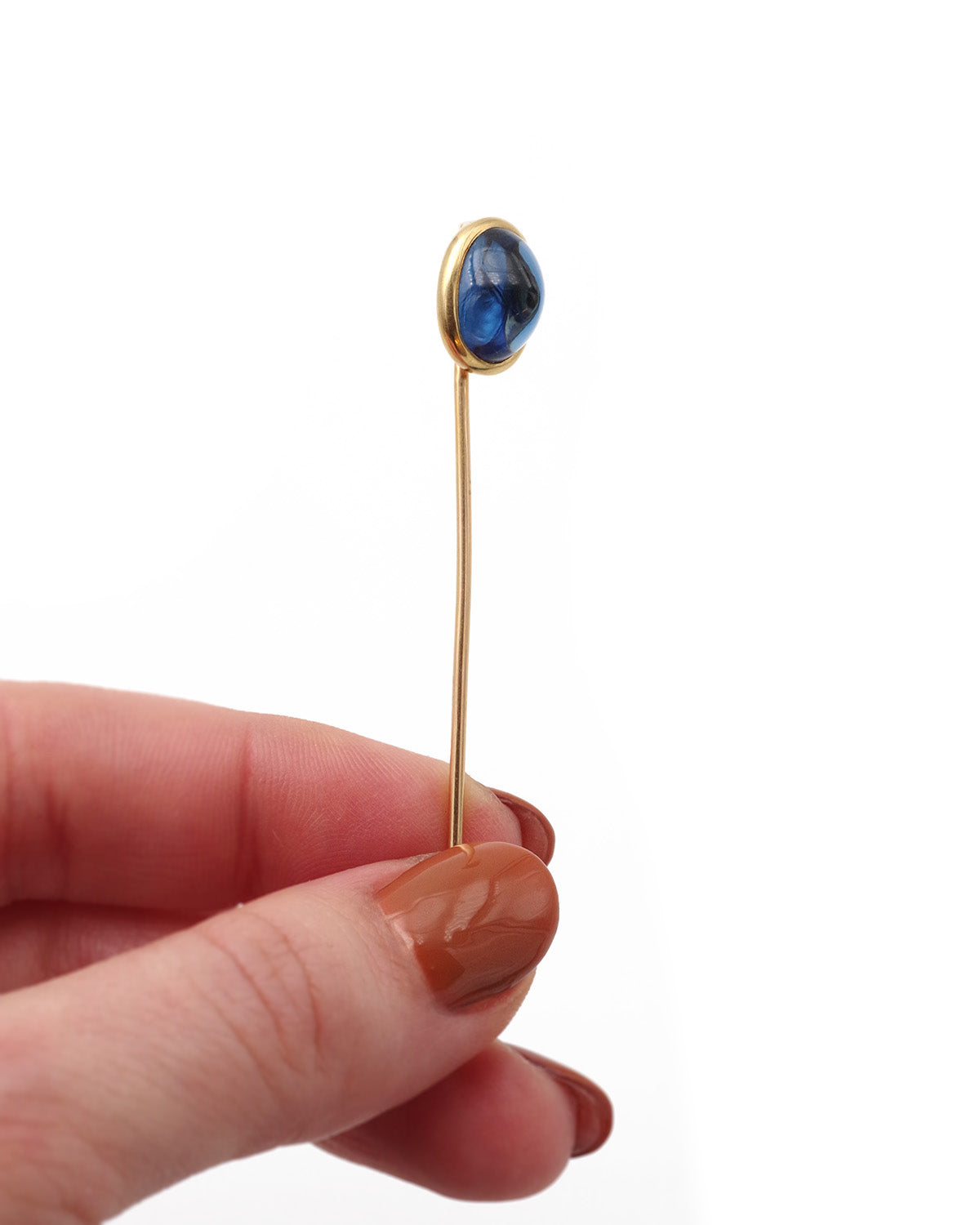 Sapphire cabochon tie pin