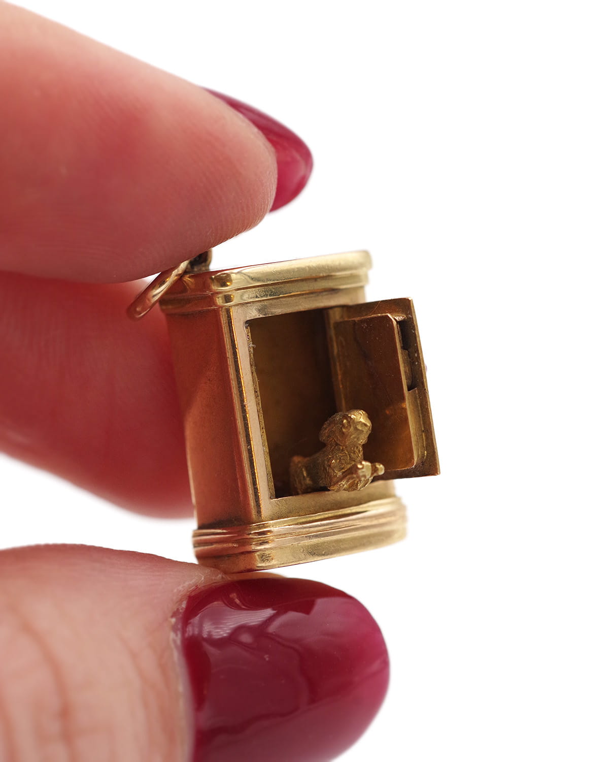 pendentif coffre lapin