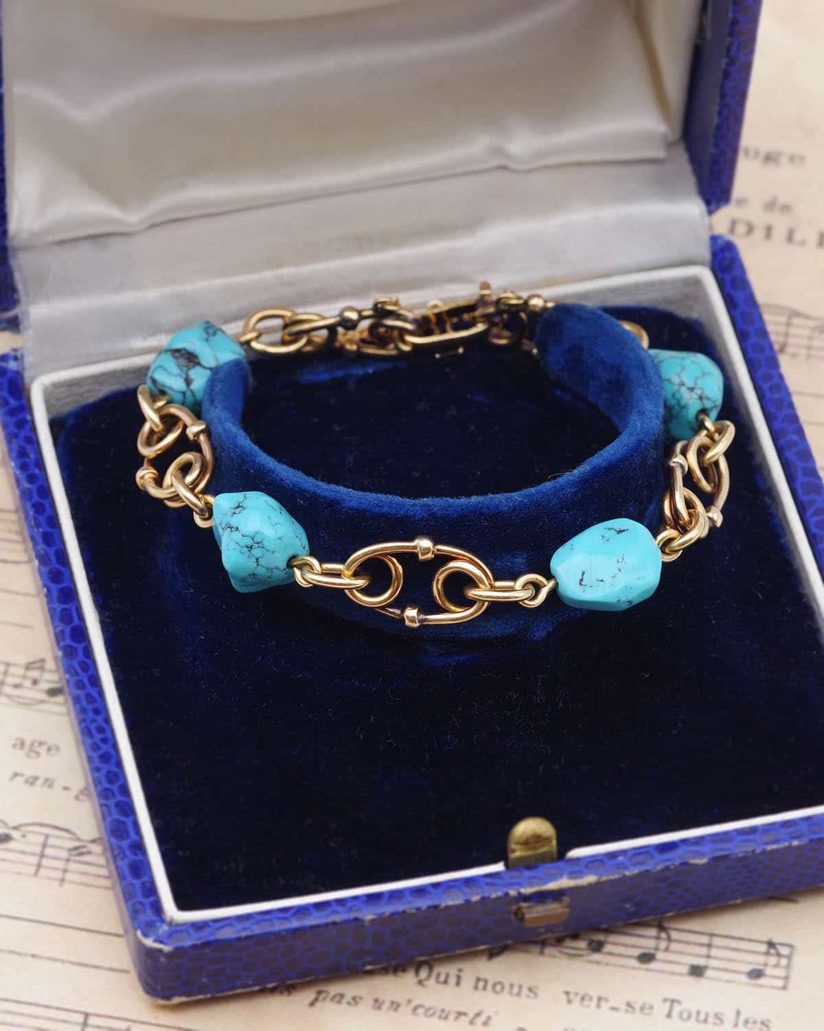 Retro gold turquoise bracelet