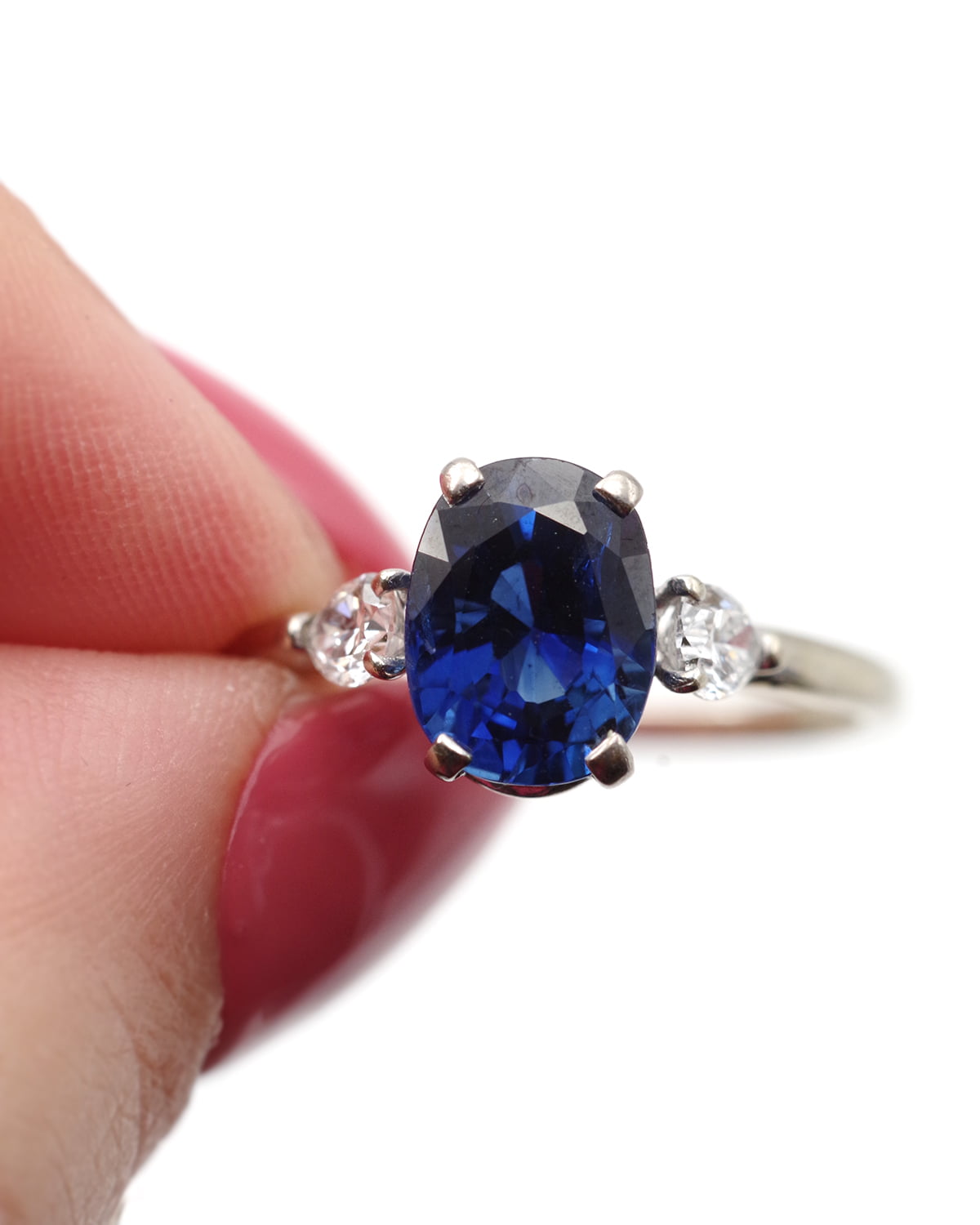 Vintage sapphire diamond ring
