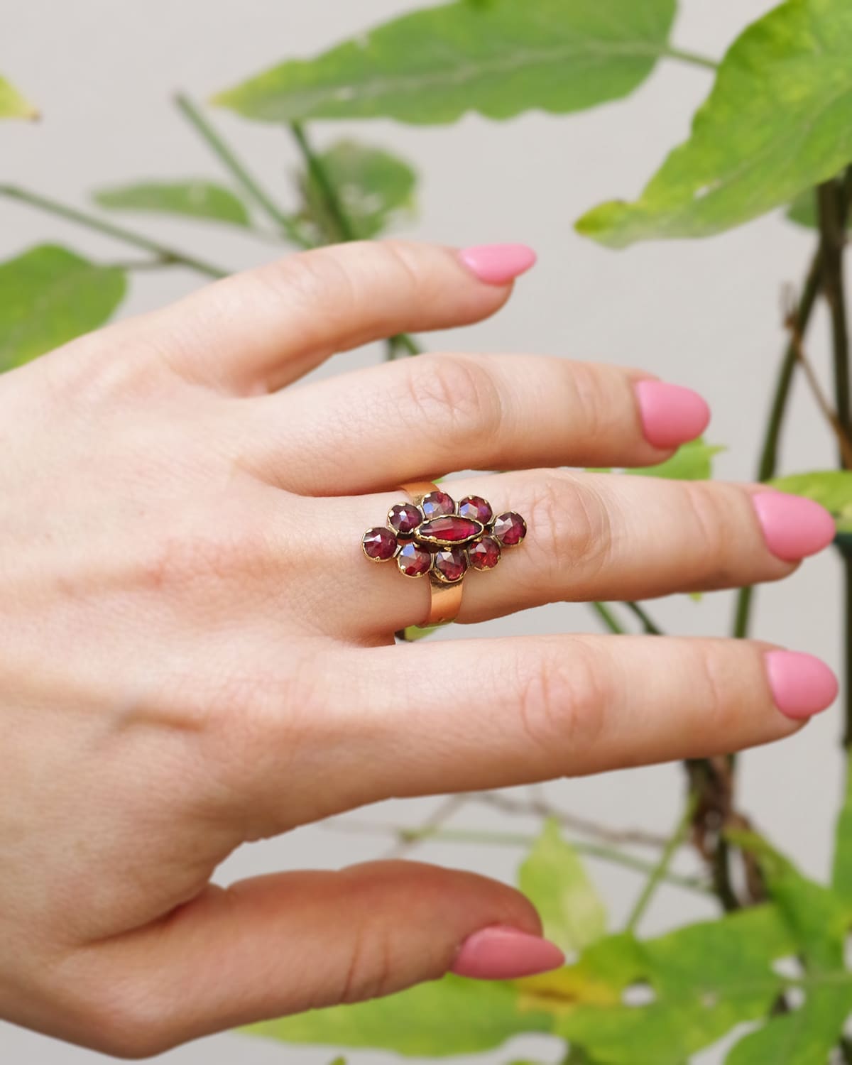 Bague marquise grenats de Perpignan