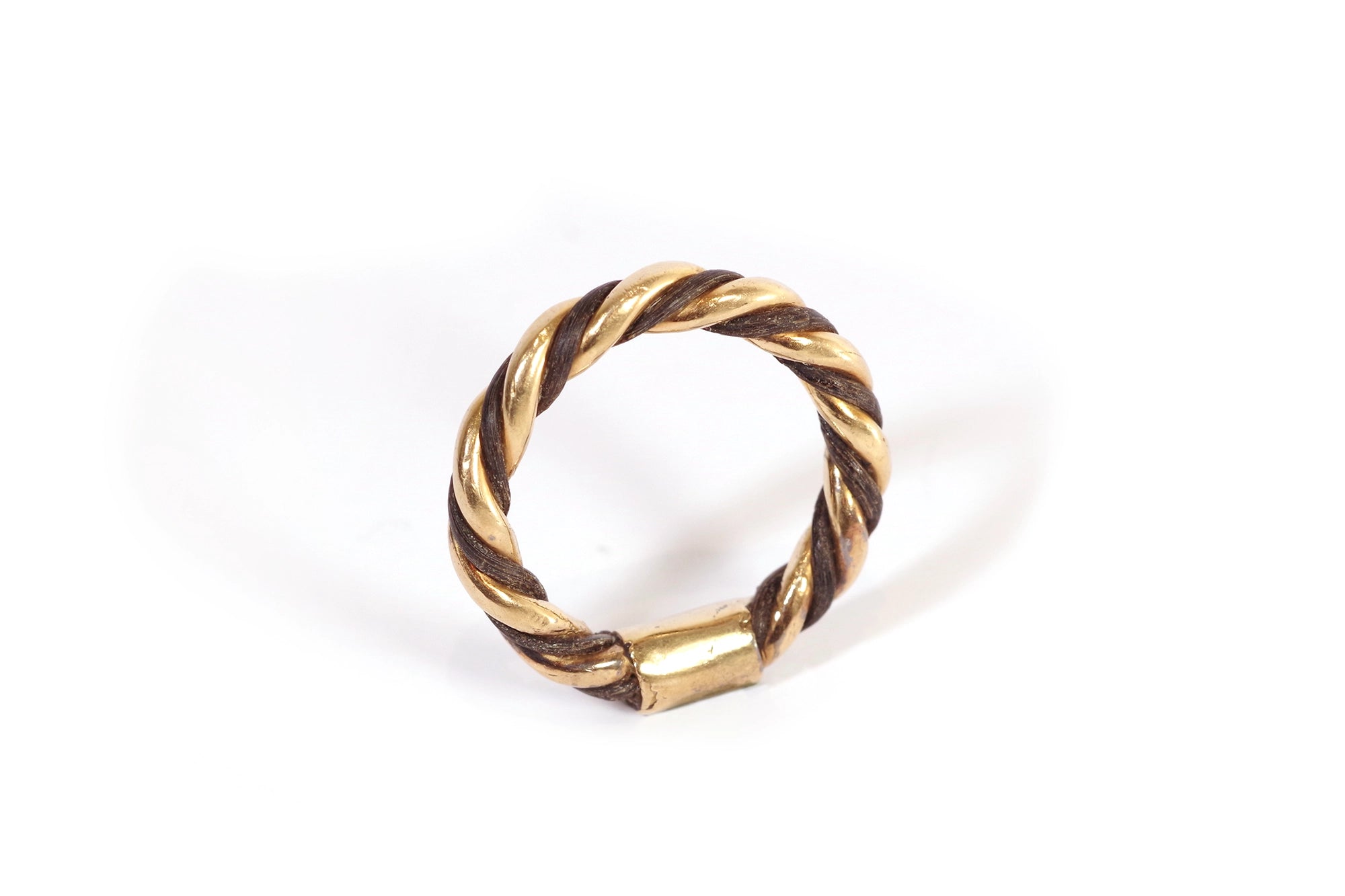 Bague poil d'éléphant torsade