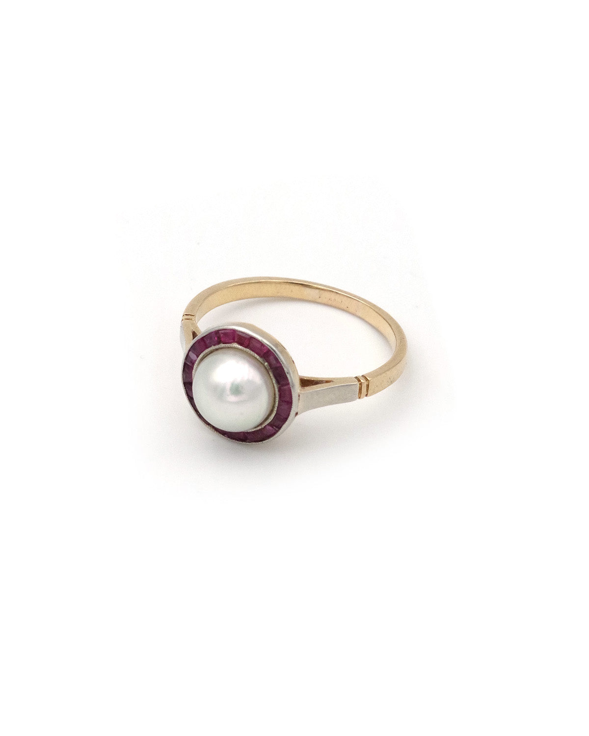 Art Deco ruby and pearl ring