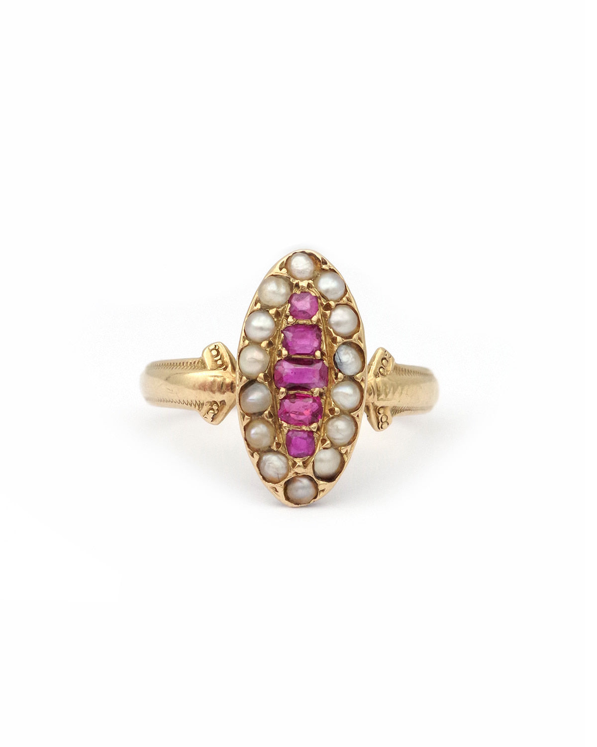 bague navette rubis en or