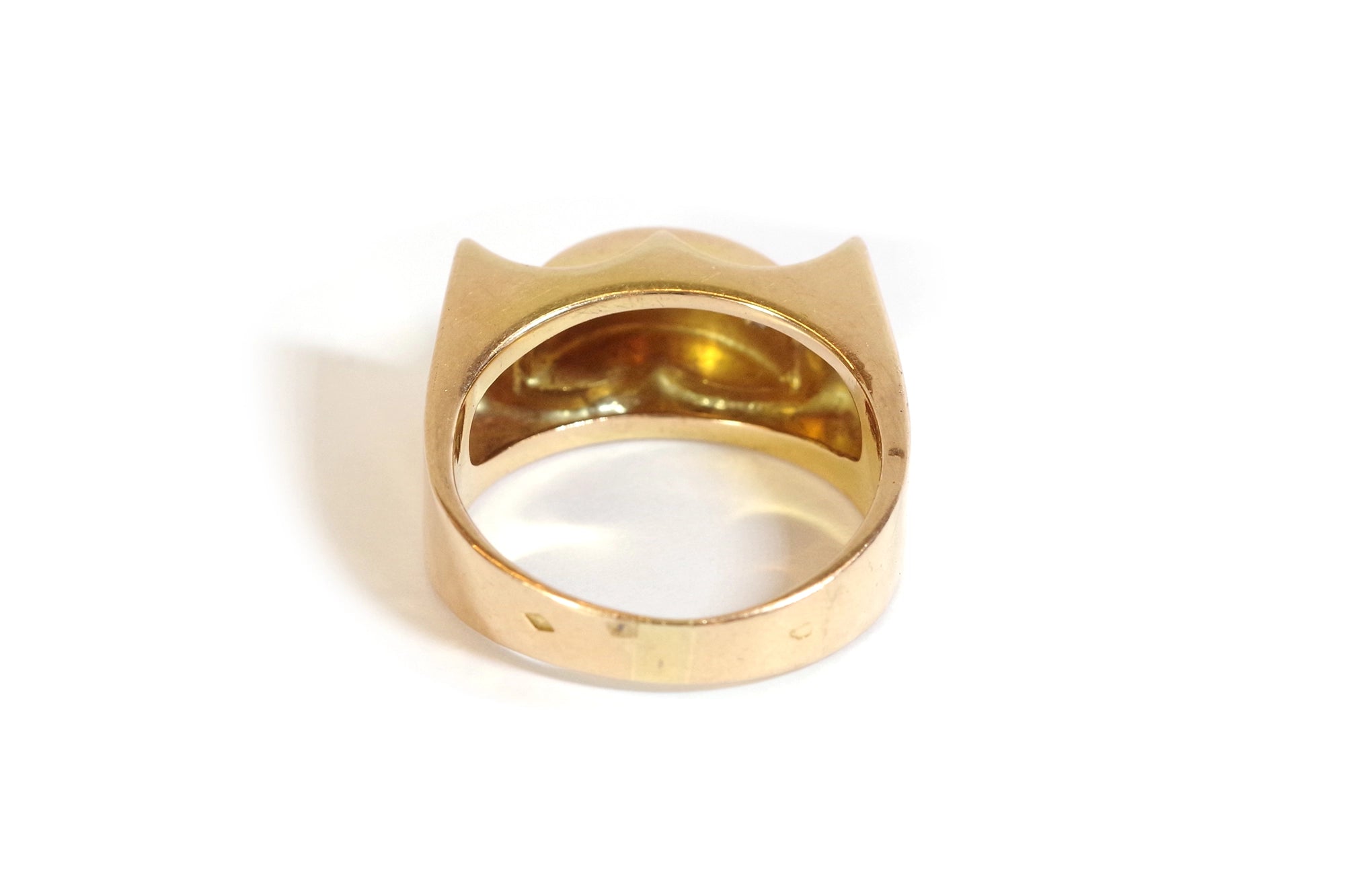 Retro diamond tank ring