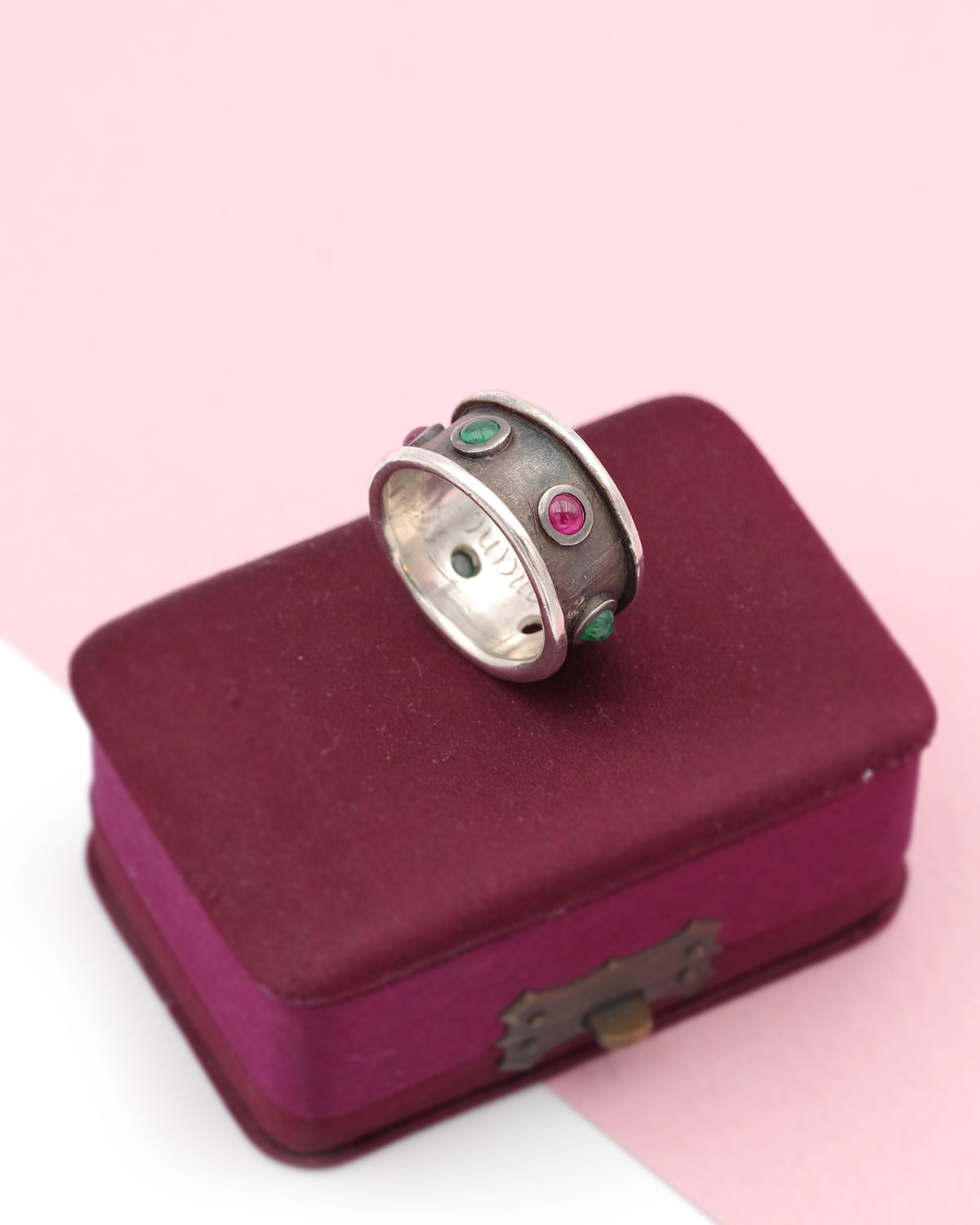 Ruby emerald ring in silver