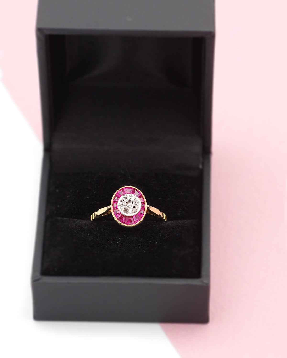 Target ruby ring in gold