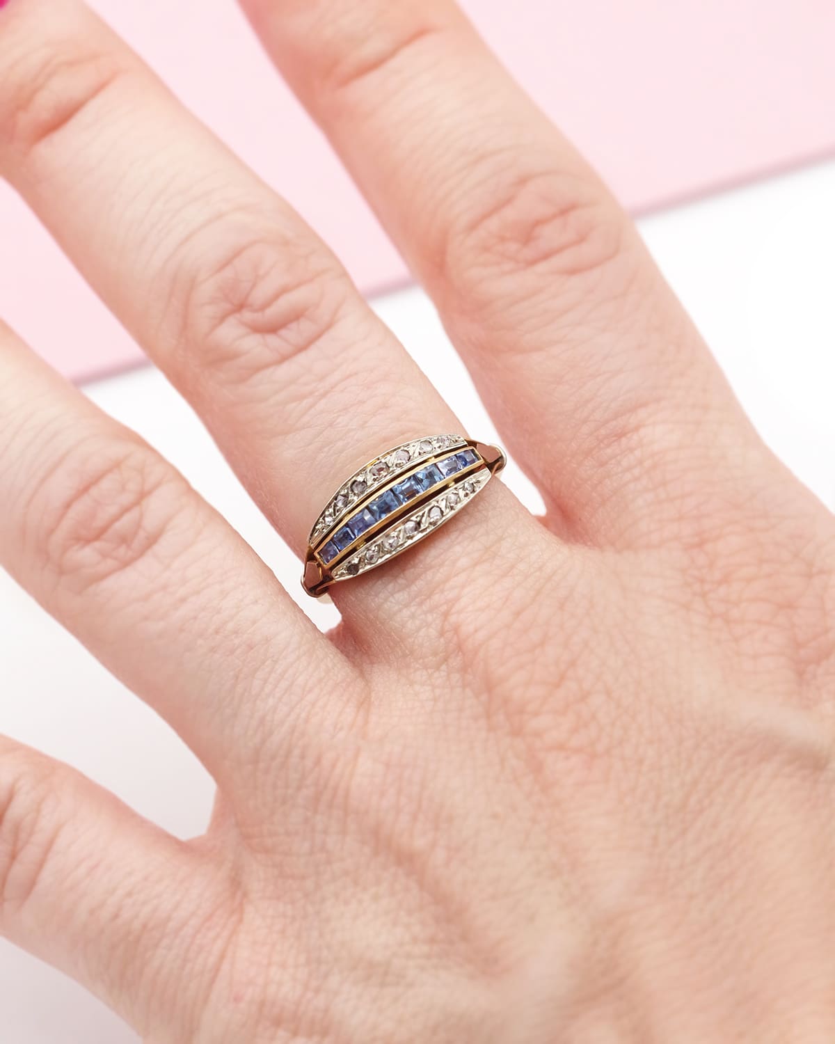 Bague jarretière Art Deco saphirs
