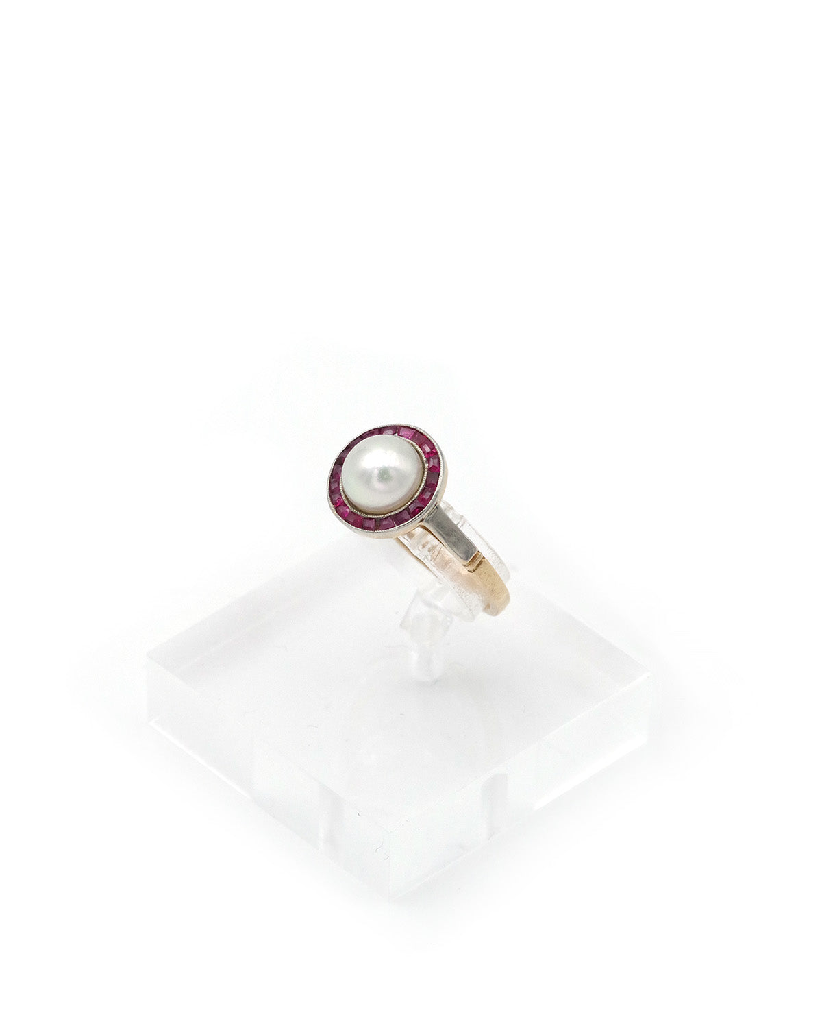 Bague Art Deco perle et rubis