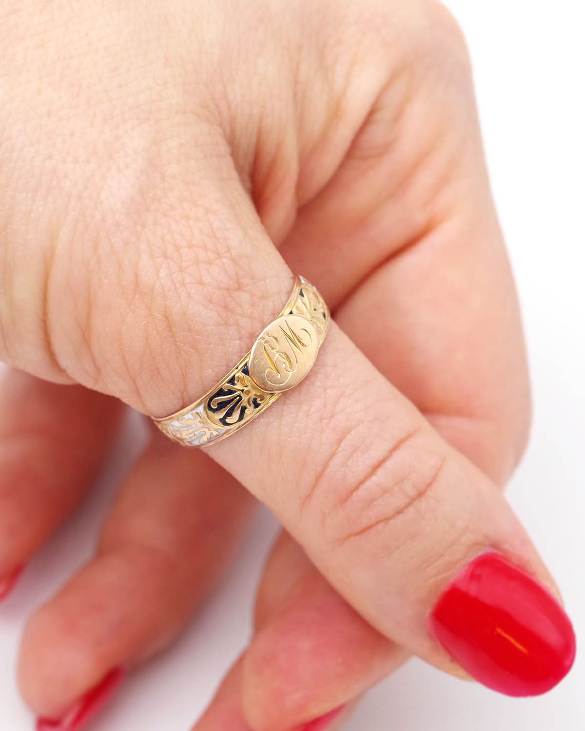 Victorian man signet ring