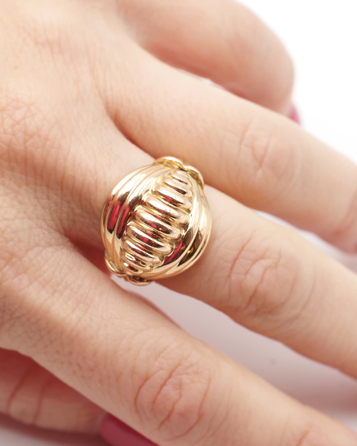 Solid gold gadroon ring