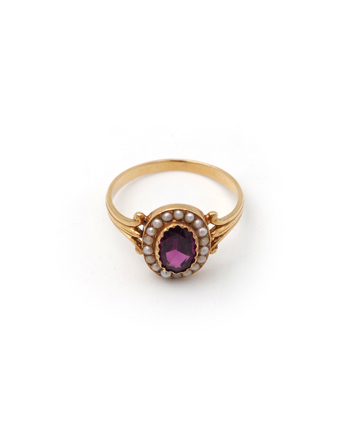 French Victorian garnet ring