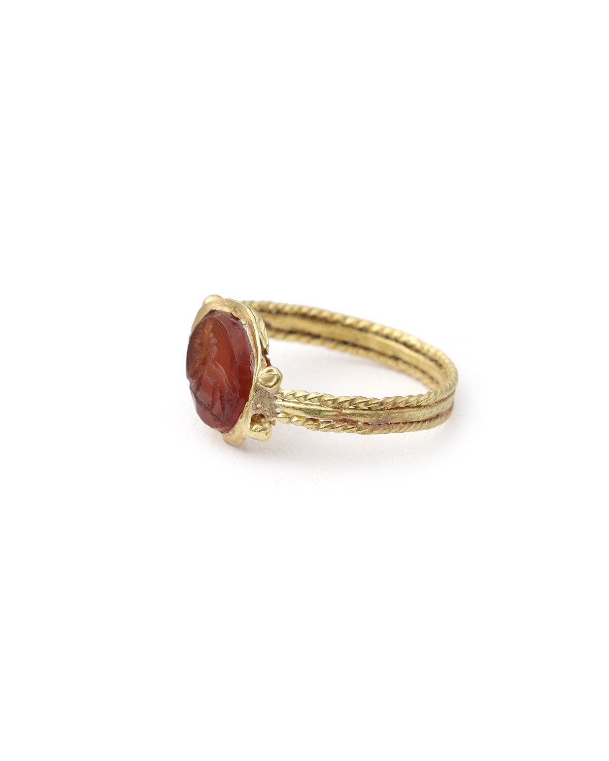Carnelian intaglio gold ring