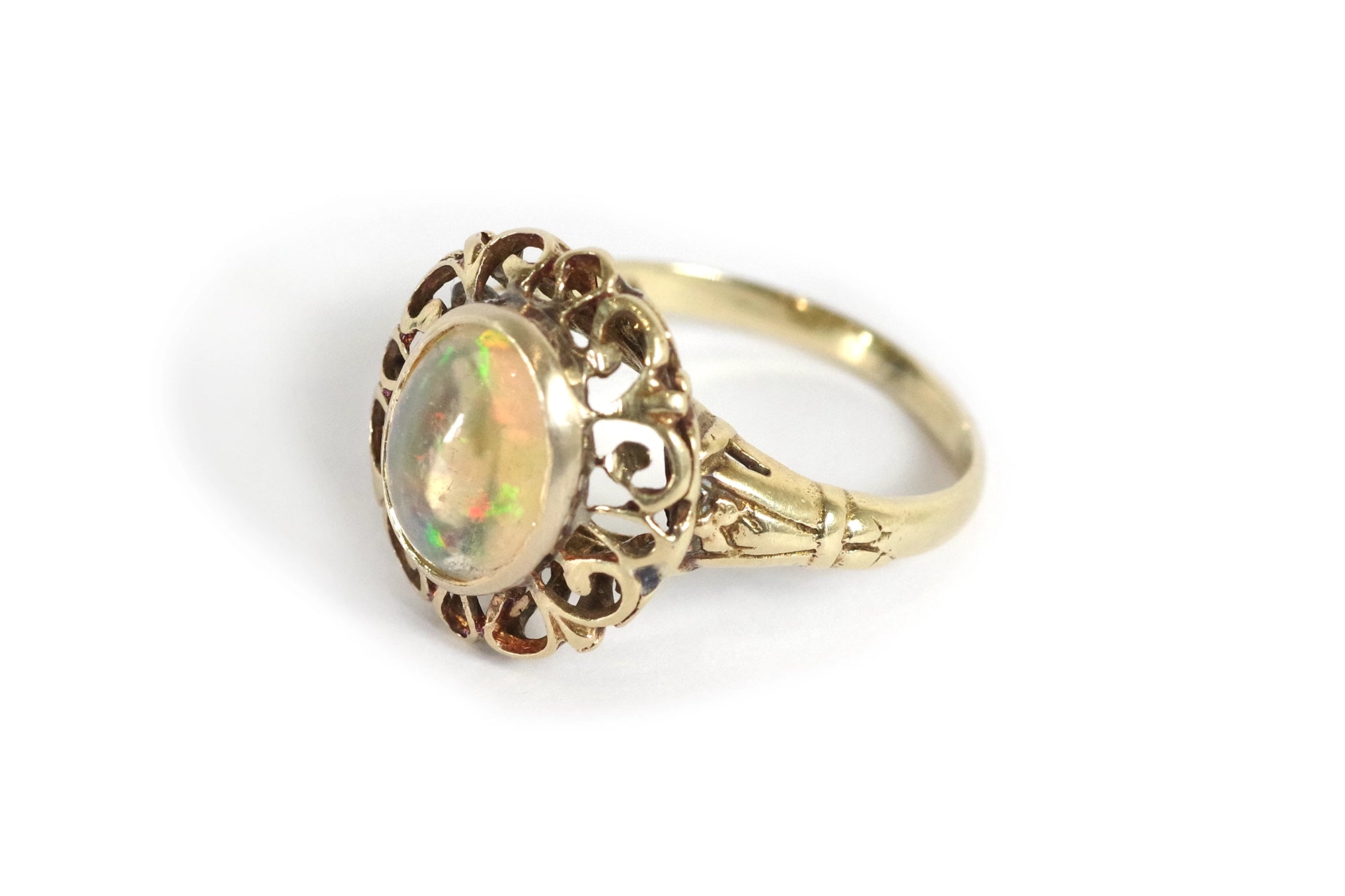 bague opale en or 14k