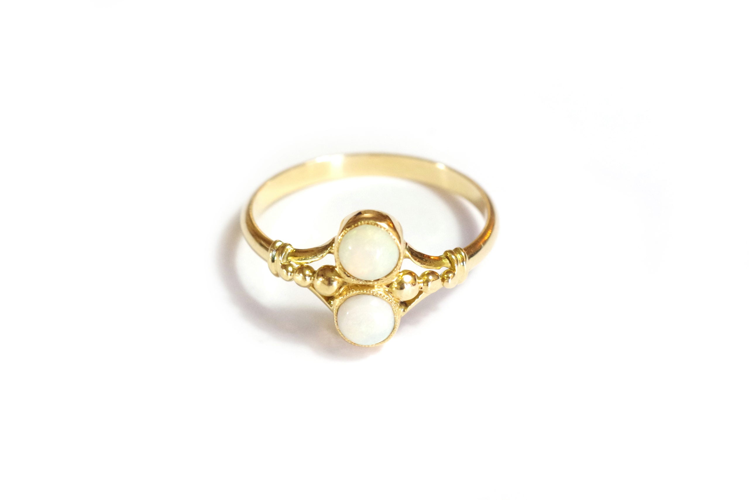 bague opale en or 18k