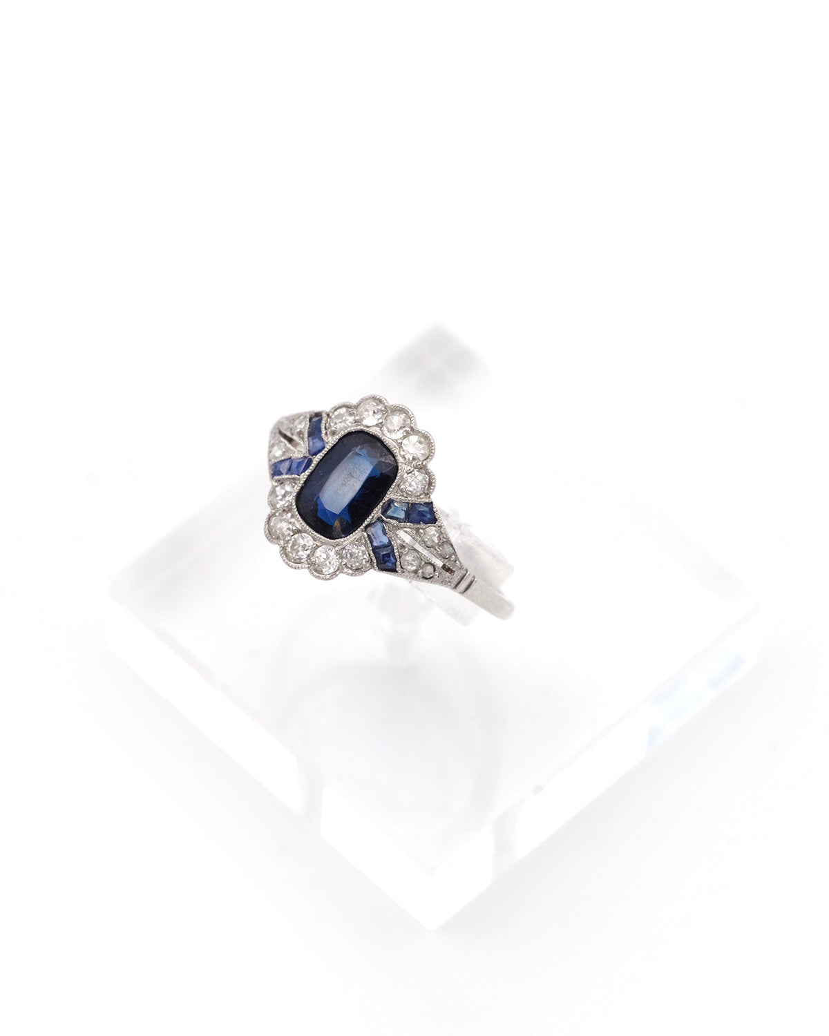 Edwardian sapphire and diamond ring in platinum