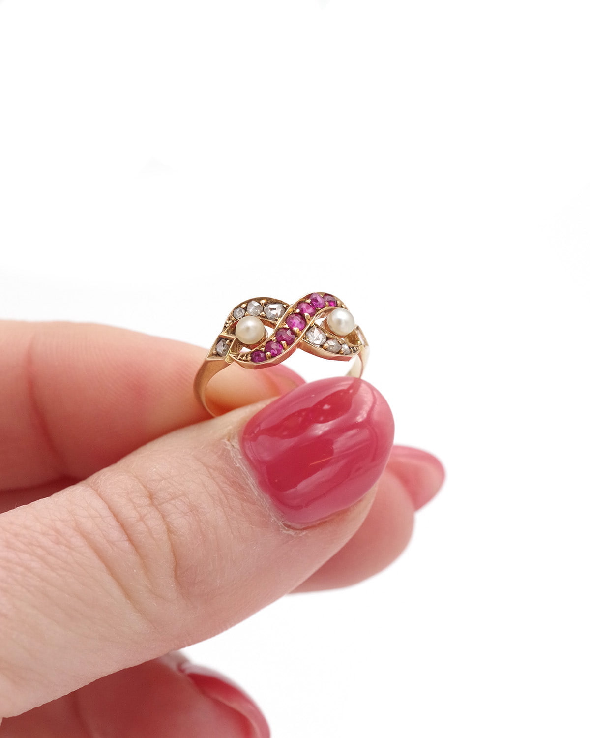 Victorian ruby diamond ring