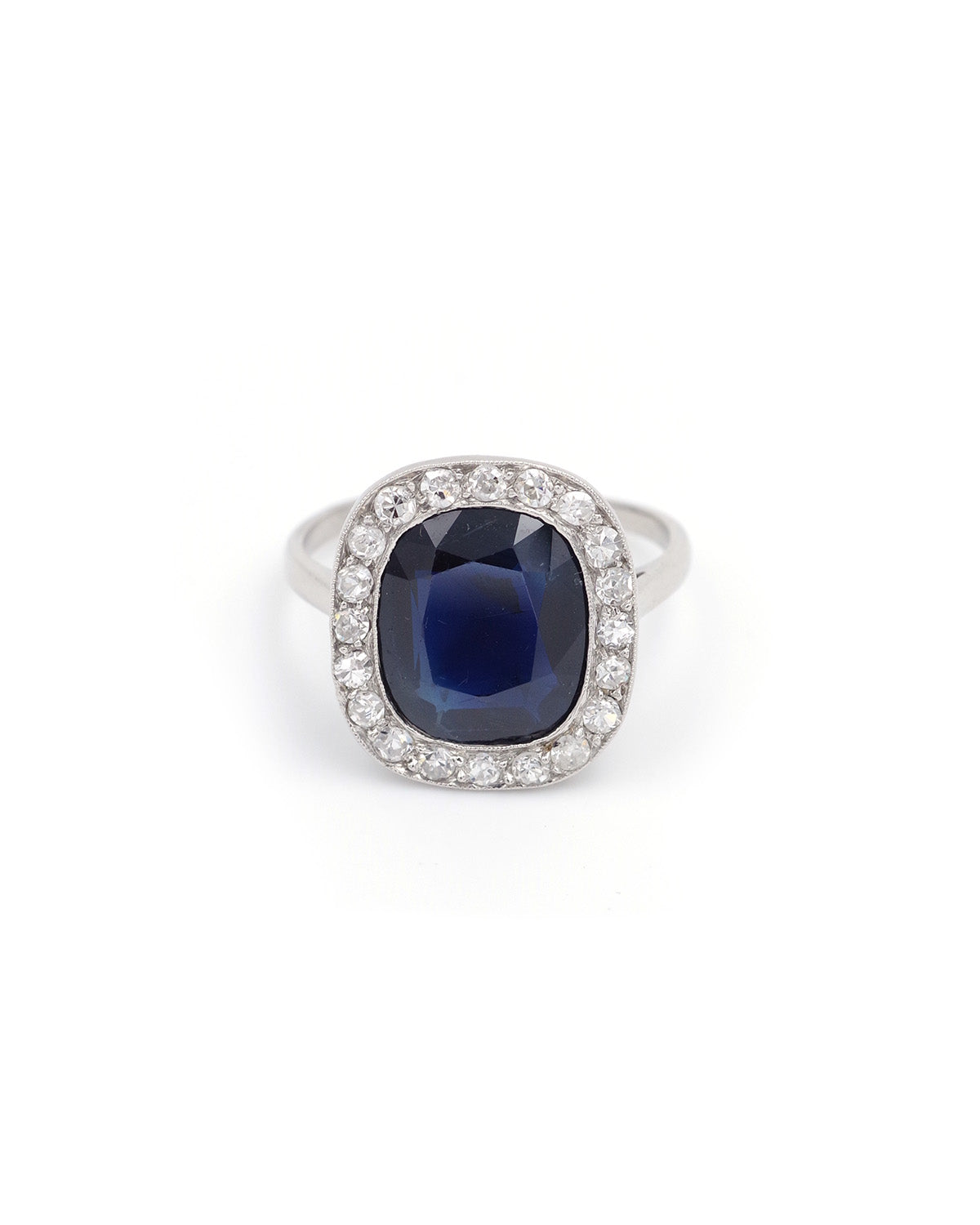 Bague saphir Art Deco en platine