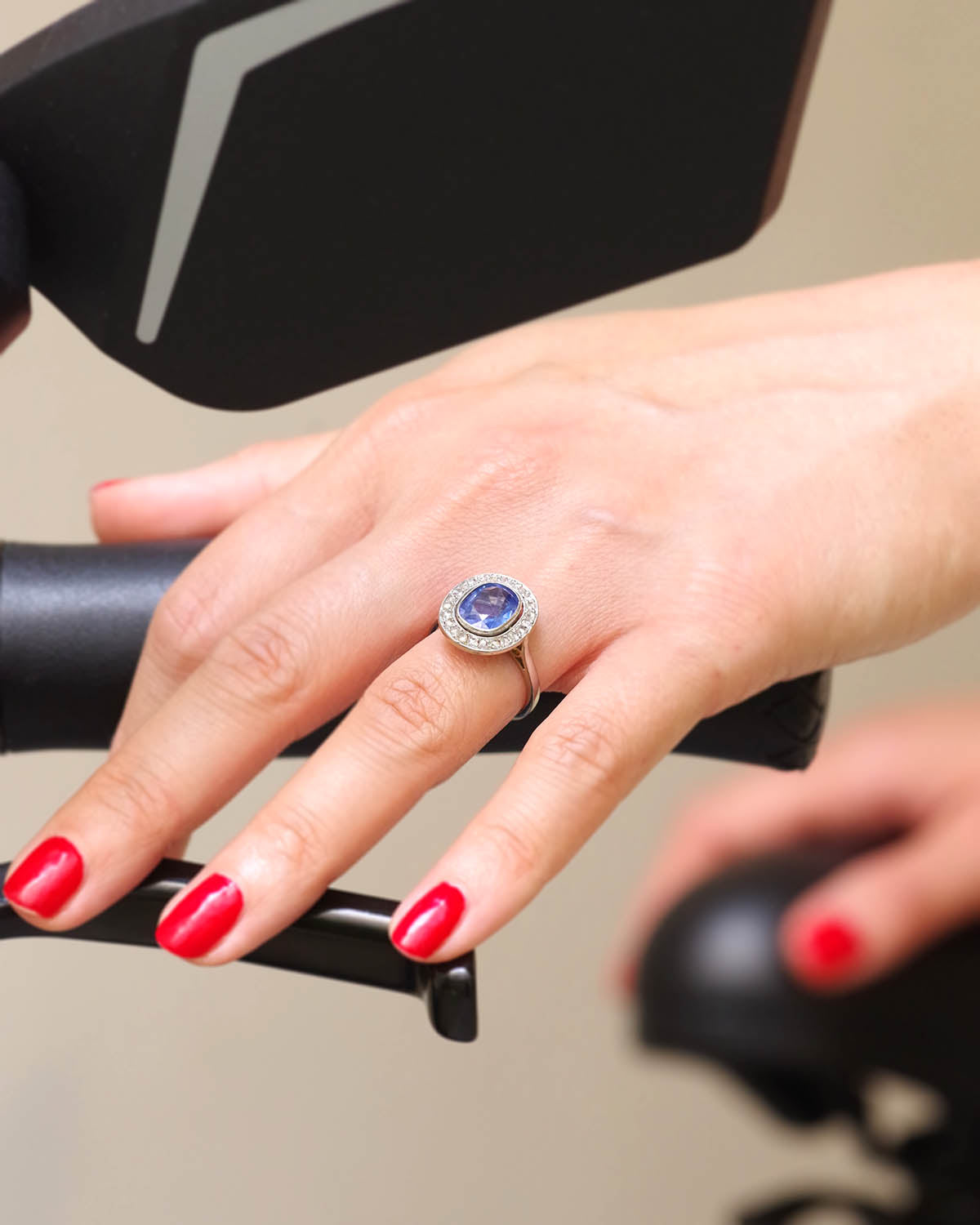 Art deco platinum sapphire ring