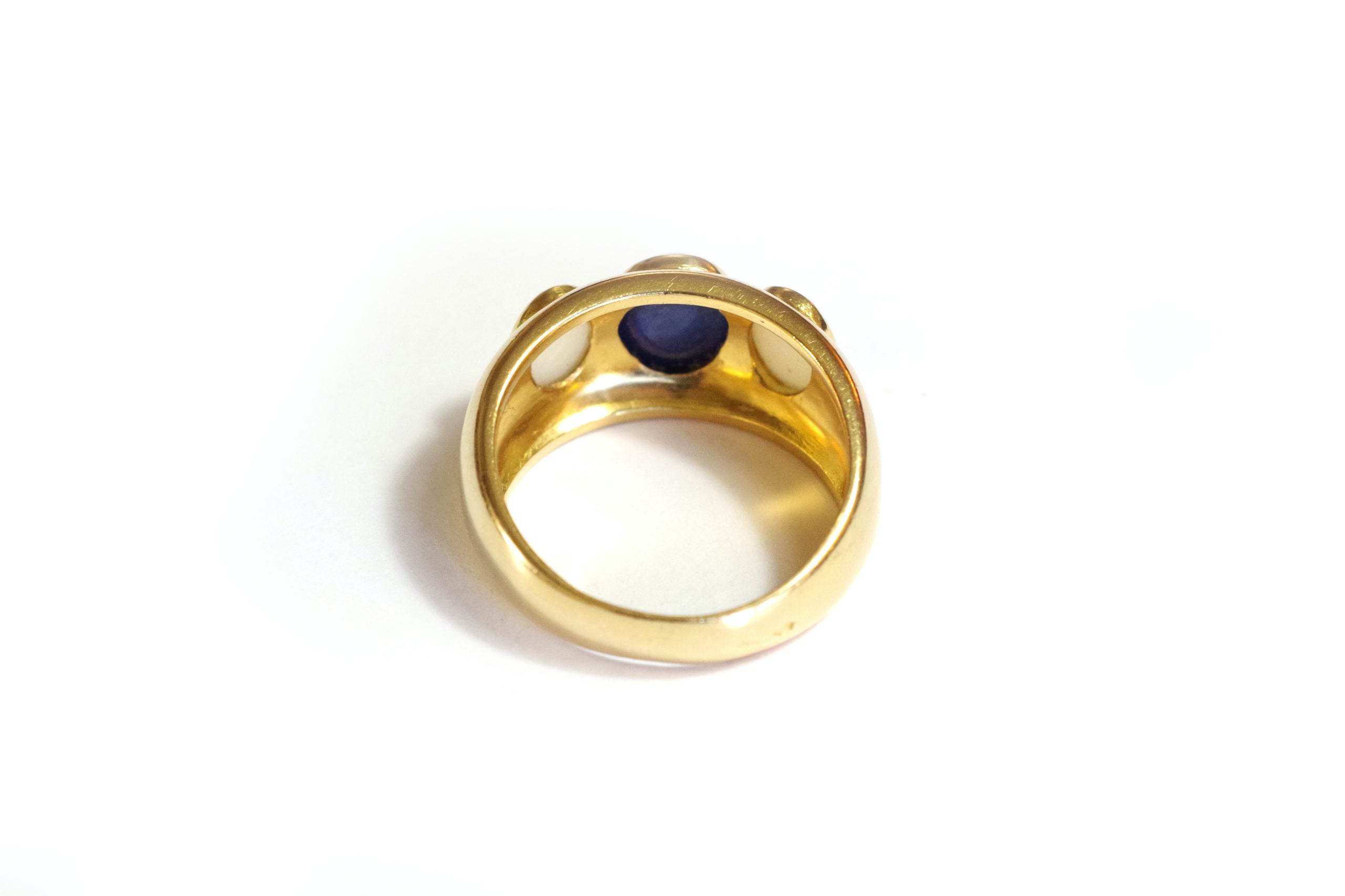 vintage opals sapphire ring in gold