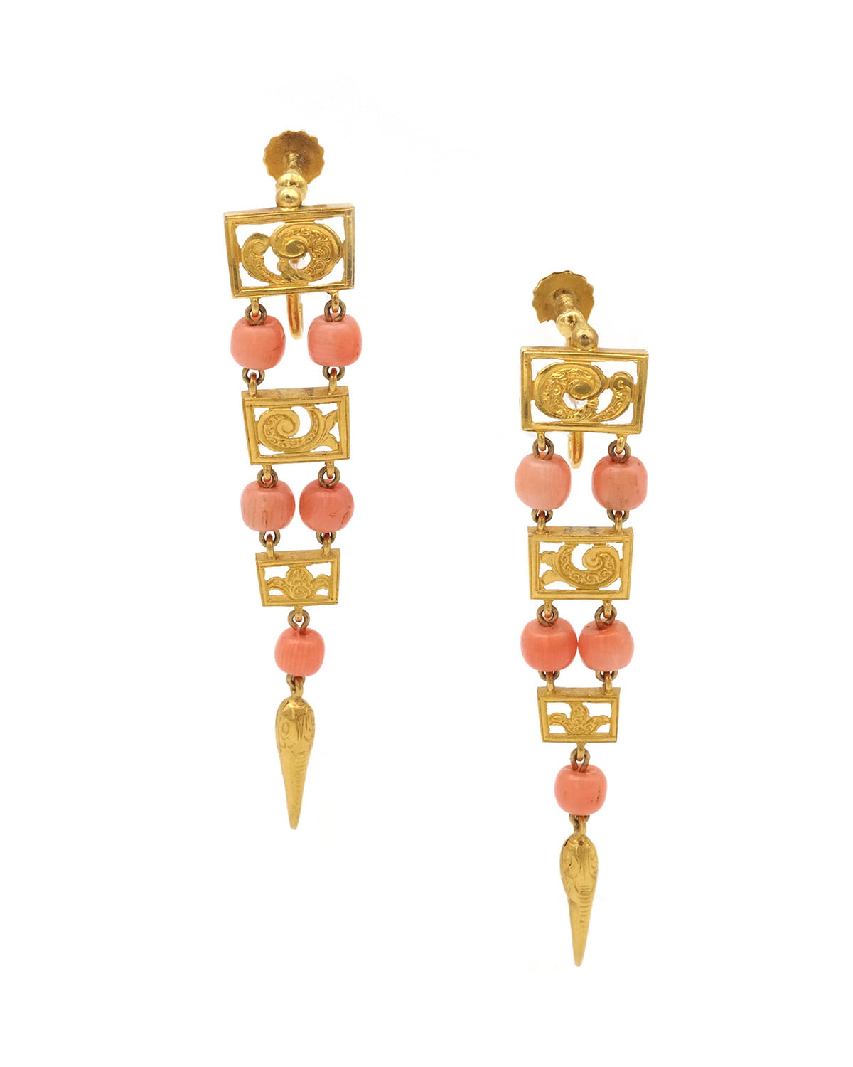 Pendants d'oreille corail en or