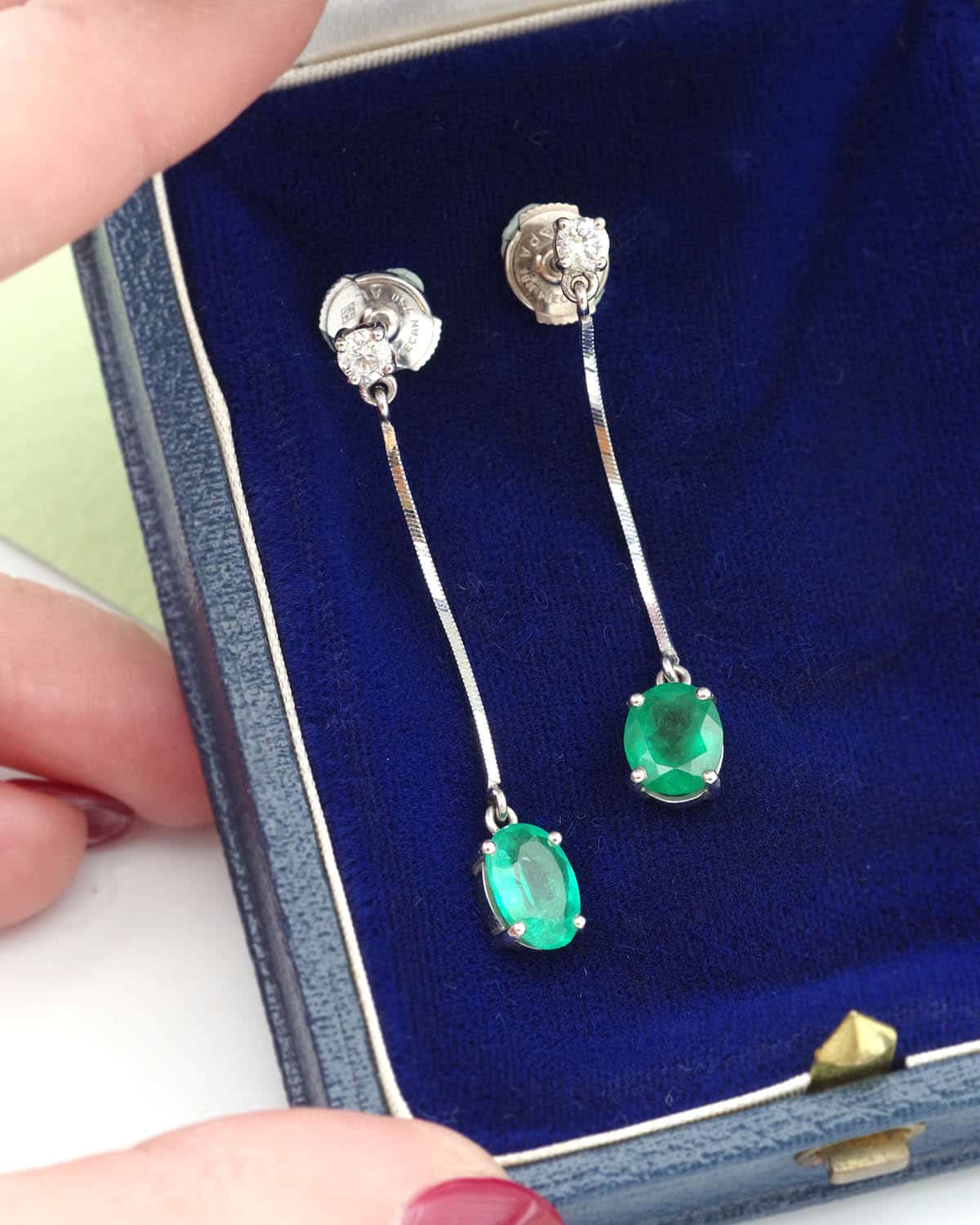 Pendants d'oreille émeraude en or