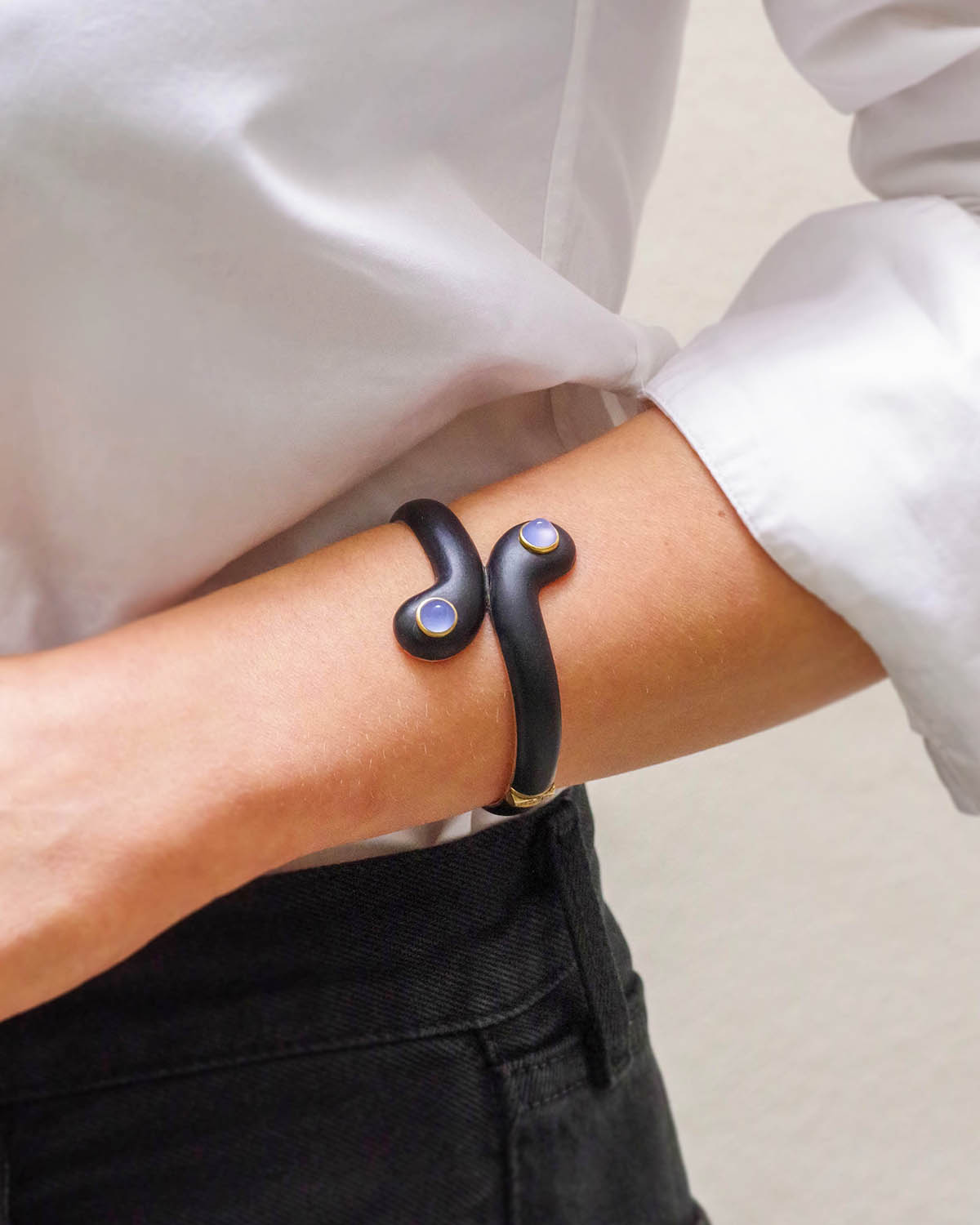bracelet jonc serpent en or