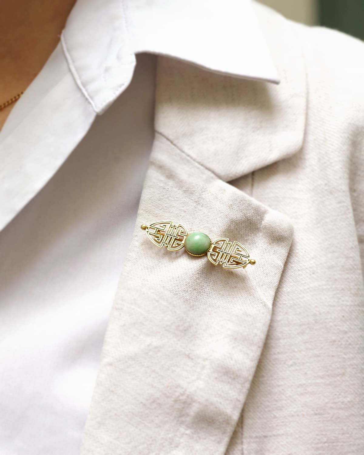 Art deco jade brooch