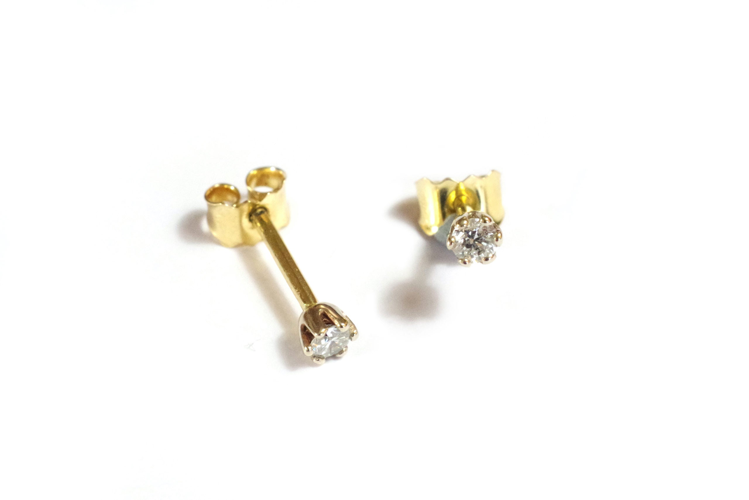 Puces d'oreille diamant