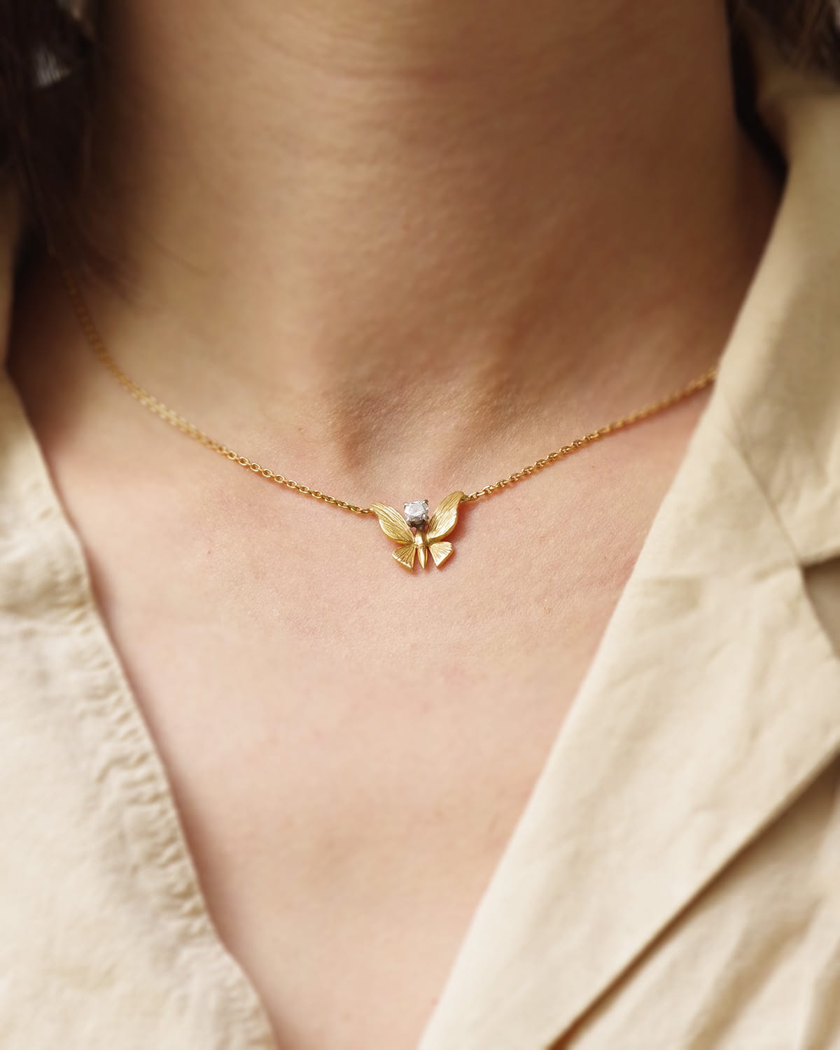 collier papillon diamant en or