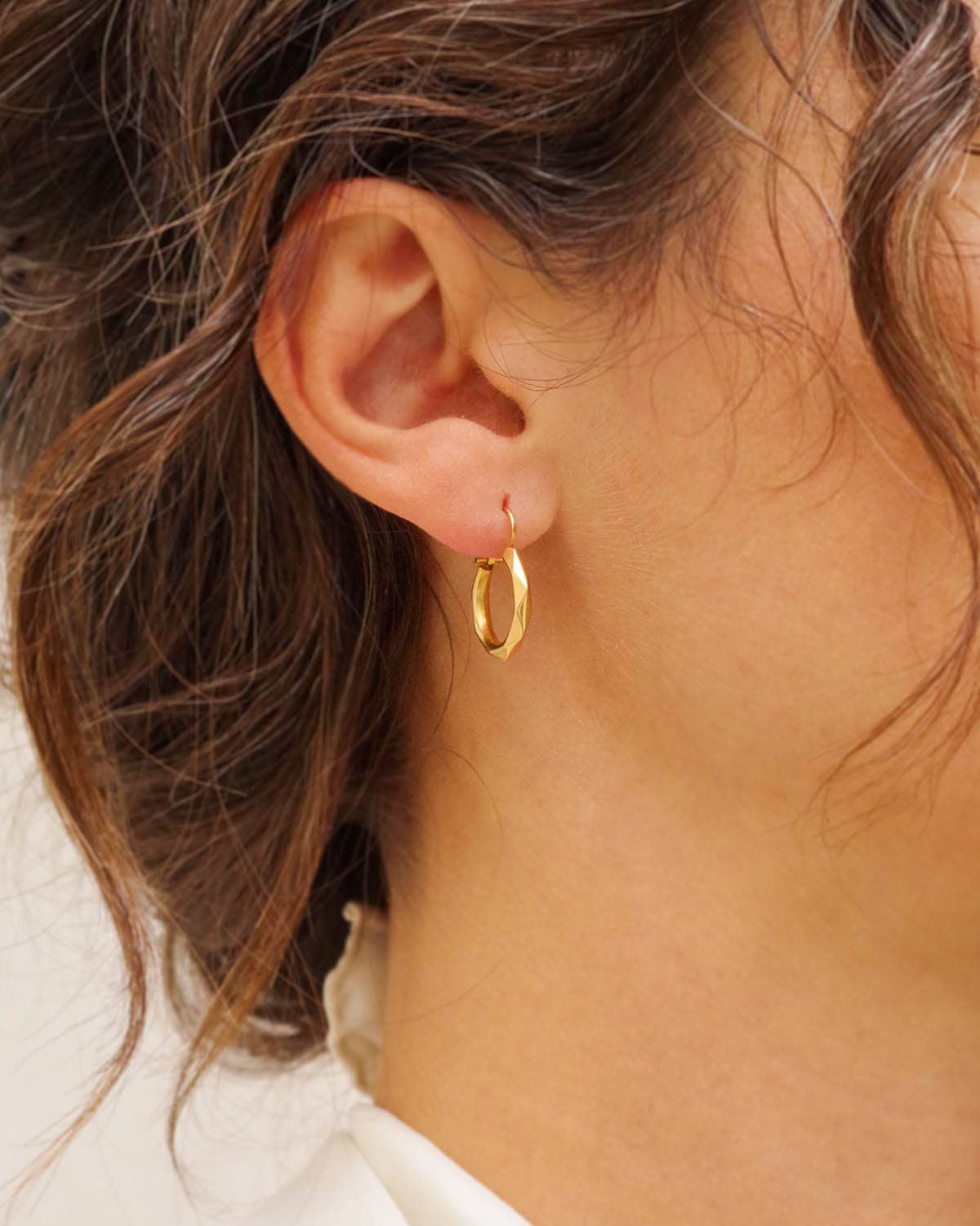 vintage gold hoop earrings