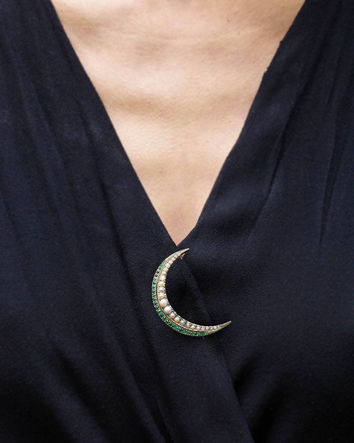 Broche vintage en or blanc