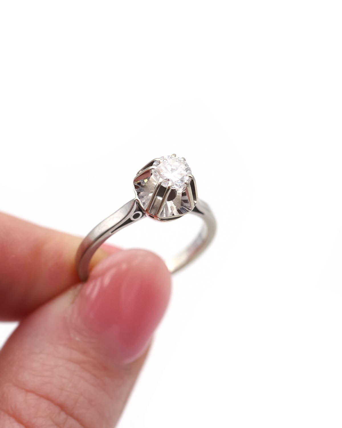 White gold diamond ring