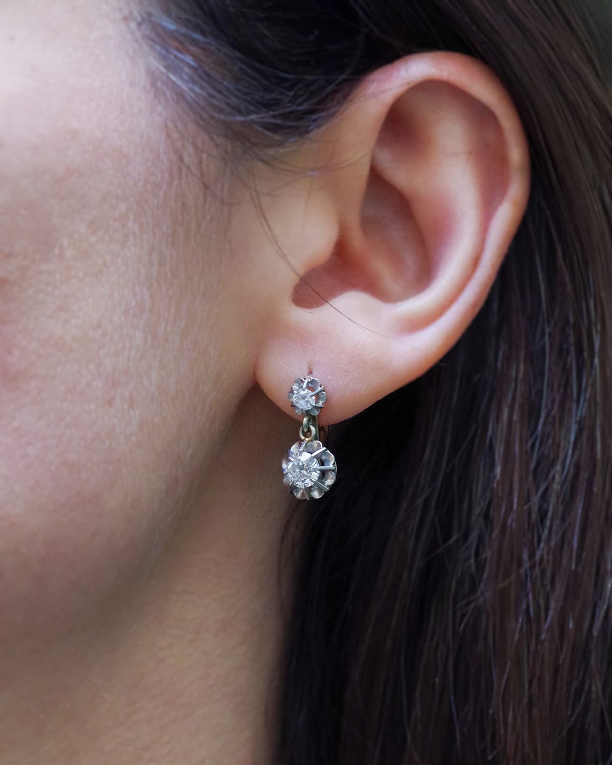 Boucles d'oreille dormeuses diamants