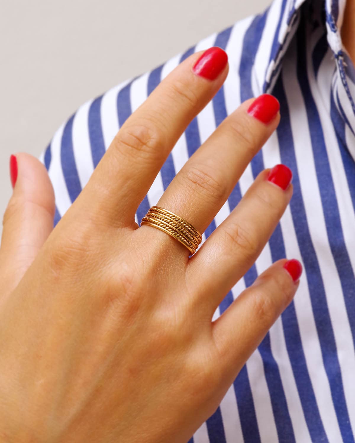 Sevend days ring