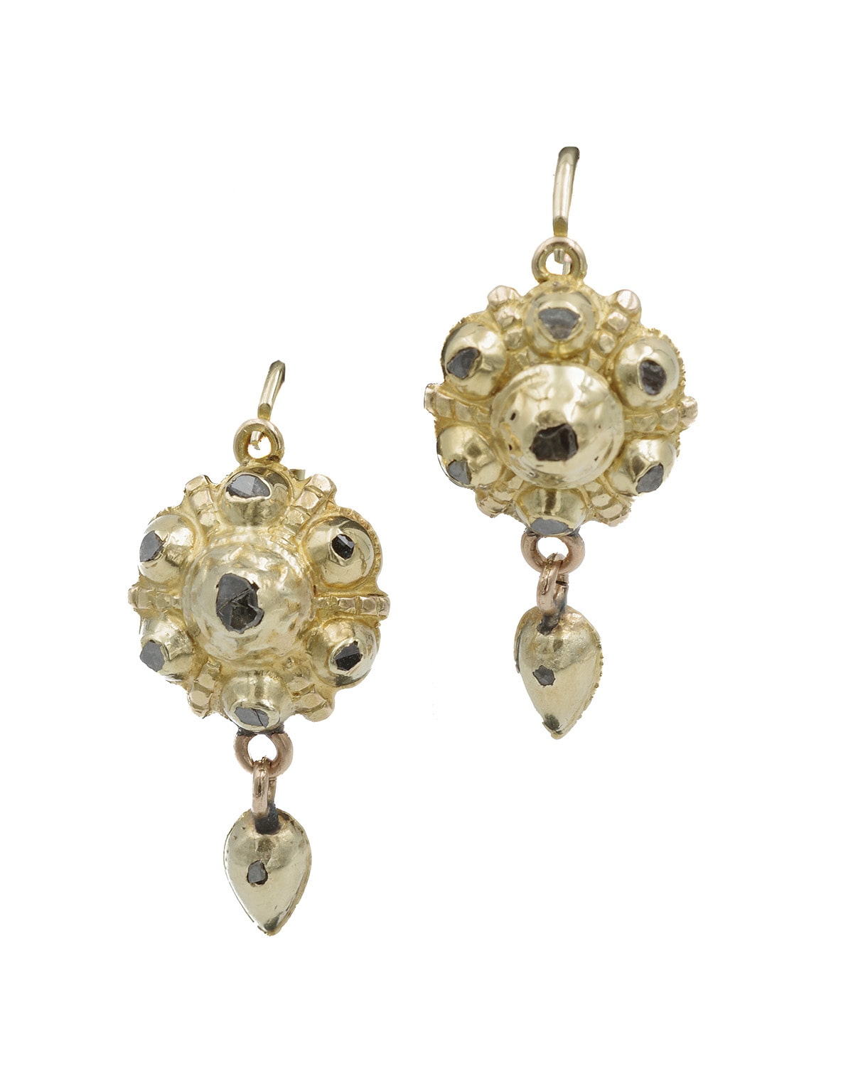 iberian gold earrings