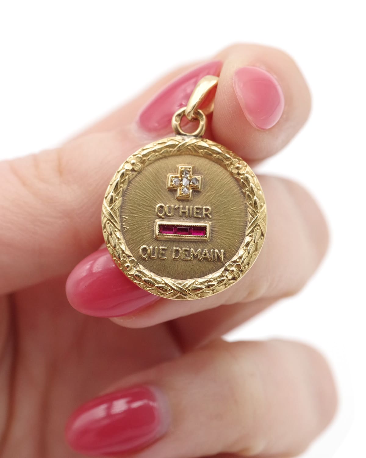 Large augis love medal with laurel