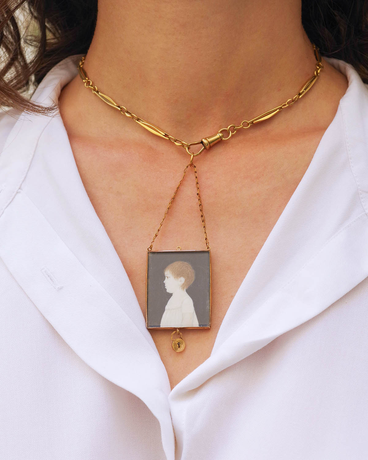 Antique souvenir french gold pendant