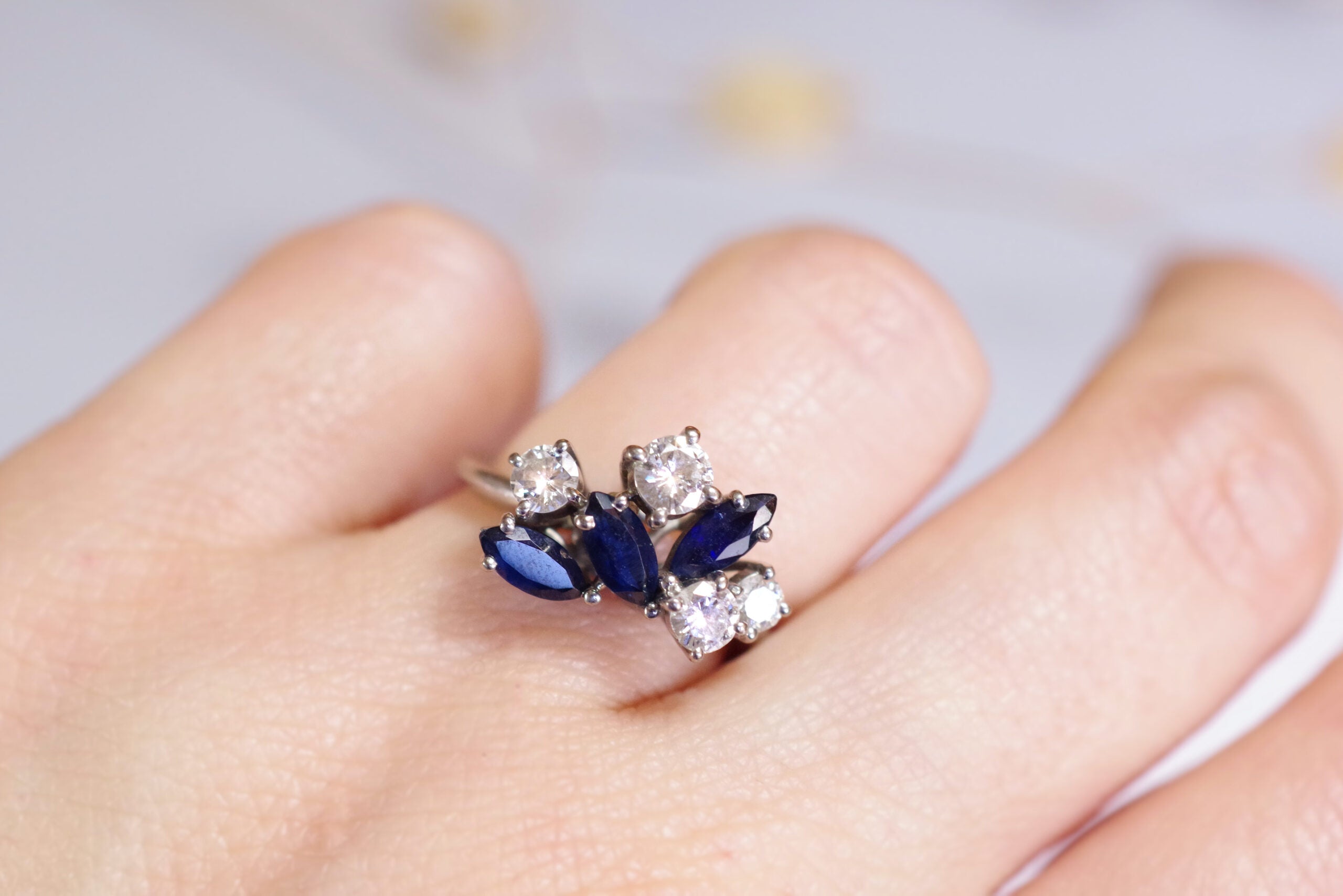 Bague saphirs et diamants