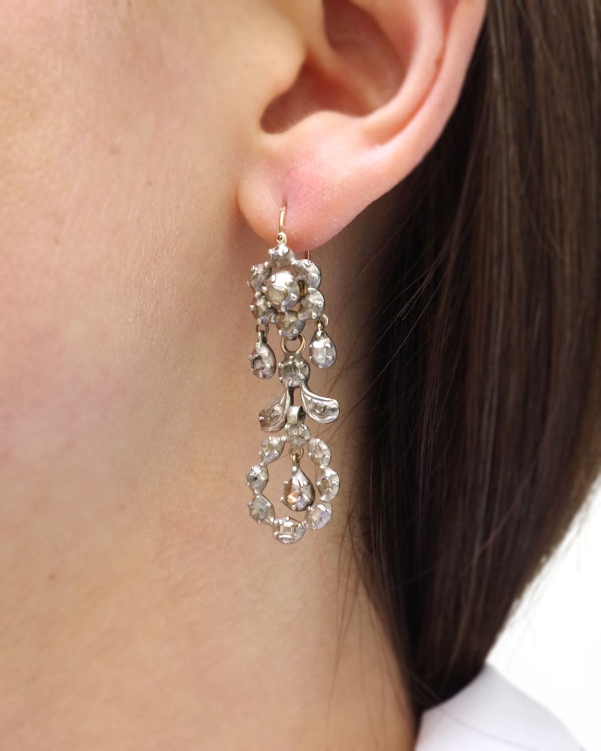 diamond arlesian earrings in gold